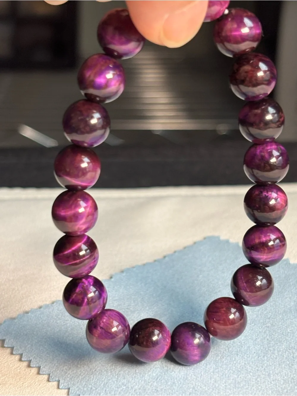 10mm Purple Tiger Eye Beaded Stretch Bracelet